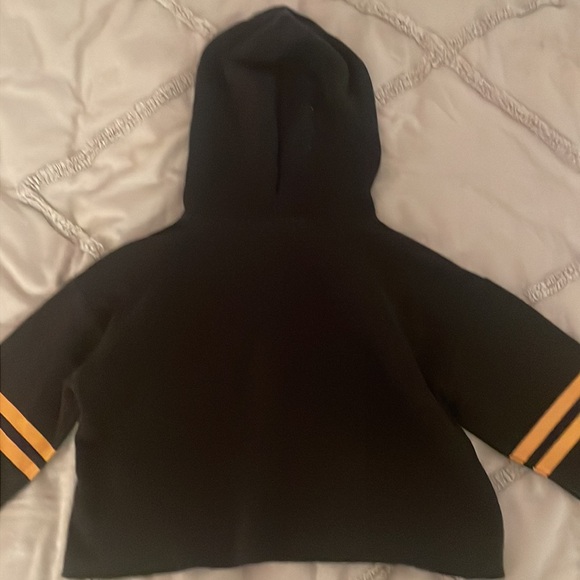 Garage Cropped NYC Hoodie - Picture 3 of 3